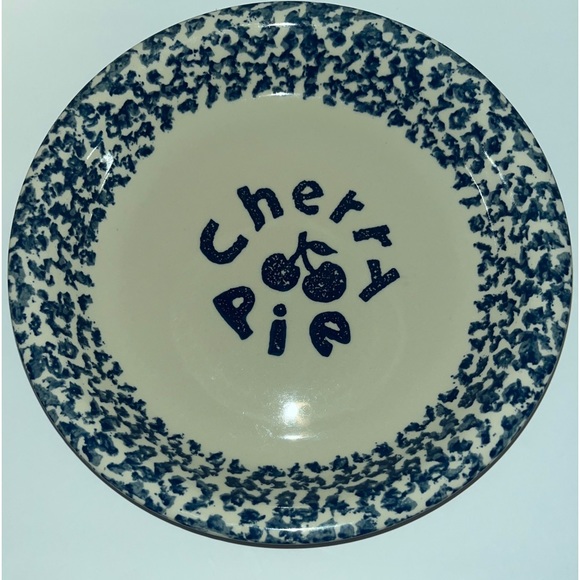 FOLK CRAFT SPONGE  TIENSHAN BLUE CHERRY PIE DISH PLATE - Picture 1 of 3